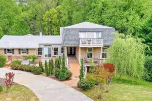212 Kings Row, Marietta, GA 30067 - Photo 1