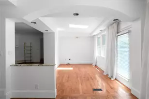 212 Kings Row, Marietta, GA 30067 - Photo 40