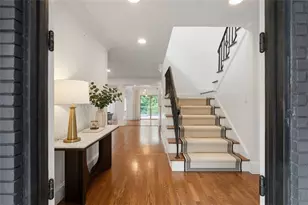 212 Kings Row, Marietta, GA 30067 - Photo 12