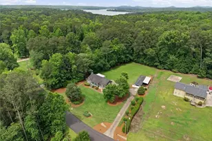 704 Emerald Ridge, Woodstock, GA 30189 - Photo 4