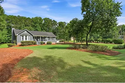 704 Emerald Ridge, Woodstock, GA 30189 - Photo 2