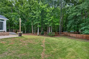 3827 Lance Bluff Ct, Duluth, GA 30097 - Photo 32
