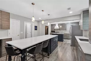 3827 Lance Bluff Ct, Duluth, GA 30097 - Photo 8