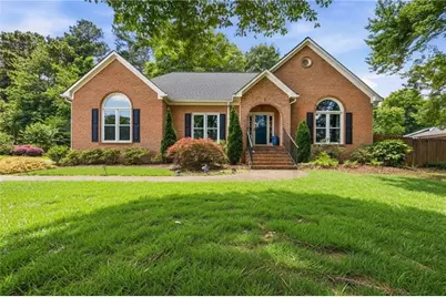 40 Thornwood Lane, Acworth, GA 30101 - Photo 2