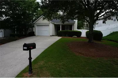 2040 Keenland Court, Cumming, GA 30040 - Photo 2