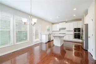 620 Sunset Park Dr, Suwanee, GA 30024 - Photo 10