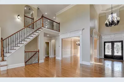 1375 Tree Lane, Snellville, GA 30078 - Photo 8