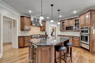 1375 Tree Ln, Snellville, GA 30078 - Photo 14