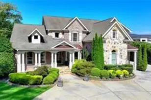 1375 Tree Ln, Snellville, GA 30078 - Photo 1