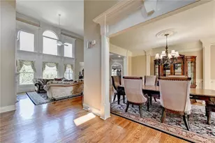 1375 Tree Ln, Snellville, GA 30078 - Photo 6