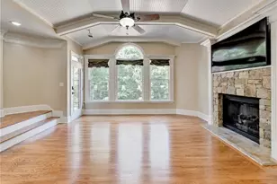 1375 Tree Ln, Snellville, GA 30078 - Photo 48