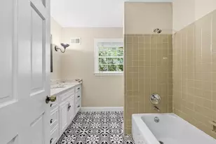 4943 Vernon Oaks Dr, Dunwoody, GA 30338 - Photo 32