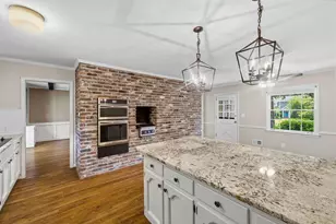 4943 Vernon Oaks Dr, Dunwoody, GA 30338 - Photo 12