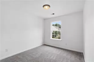 2025 Shawn Wayne Cir SE, Atlanta, GA 30316 - Photo 14