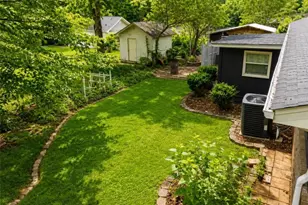 3102 Hamilton Rd, Lawrenceville, GA 30044 - Photo 16