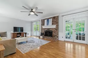 3560 Saxon Way, Marietta, GA 30062 - Photo 14
