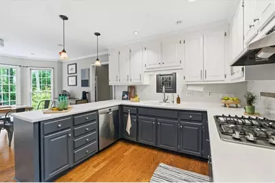3560 Saxon Way, Marietta, GA 30062 - Photo 10