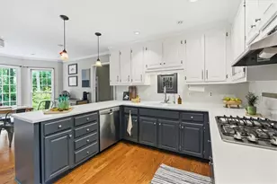 3560 Saxon Way, Marietta, GA 30062 - Photo 10