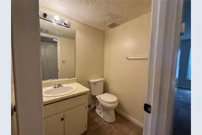 5140 Highpoint, Union City, GA 30291 - Photo 10