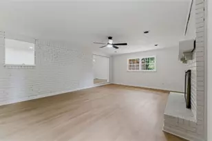 5824 Oakleaf Way, Stone Mountain, GA 30087 - Photo 12