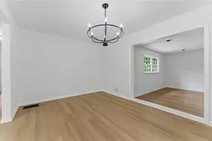5824 Oakleaf Way, Stone Mountain, GA 30087 - Photo 6