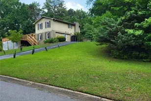 2729 Irene Cir, Duluth, GA 30096 - Photo 2