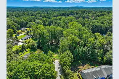 1034 Redwood Court, Norcross, GA 30093 - Photo 10
