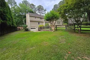 1726 W Point Cir, Marietta, GA 30068 - Photo 2