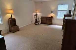 1726 W Point Cir, Marietta, GA 30068 - Photo 10