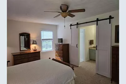 1726 W Point Circle, Marietta, GA 30068 - Photo 4