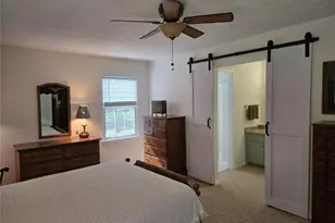 1726 W Point Cir, Marietta, GA 30068 - Photo 4