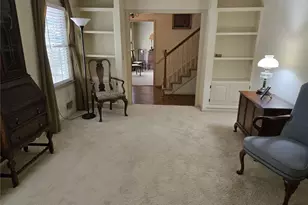 1726 W Point Cir, Marietta, GA 30068 - Photo 6