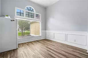 727 8 Point Ct, Suwanee, GA 30024 - Photo 10