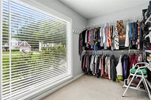 727 8 Point Ct, Suwanee, GA 30024 - Photo 28