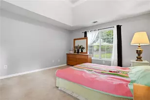 727 8 Point Ct, Suwanee, GA 30024 - Photo 22