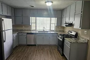 501 Ridgecrest Dr, Riverdale, GA 30274 - Photo 6