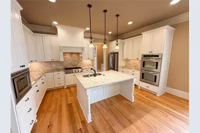 3250 Camellia Lane, Suwanee, GA 30024 - Photo 2