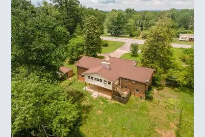 4918 Old Cornelia Highway, Lula, GA 30554 - Photo 4