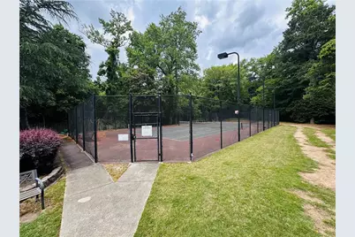 6700 Roswell Road #24E, Atlanta, GA 30328 - Photo 14