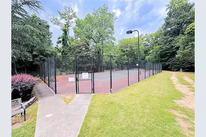6700 Roswell Road #24E, Atlanta, GA 30328 - Photo 14