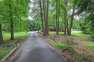 2316 Cross Creek Dr SW, Powder Springs, GA 30127 - Photo 6