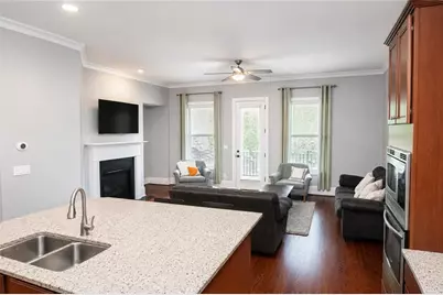 383 16th Street NW #2, Atlanta, GA 30363 - Photo 6