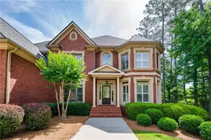 5510 Stoneleigh Dr, Suwanee, GA 30024 - Photo 2