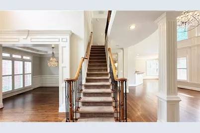 5510 Stoneleigh Drive, Suwanee, GA 30024 - Photo 14