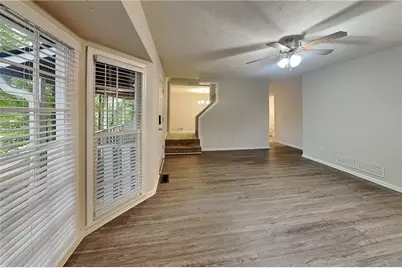 3978 Catalina Drive, Marietta, GA 30066 - Photo 2