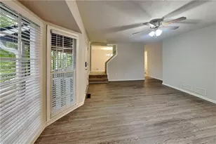 3978 Catalina Dr, Marietta, GA 30066 - Photo 2