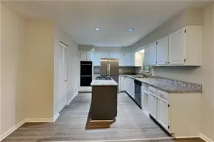 3978 Catalina Dr, Marietta, GA 30066 - Photo 8
