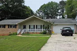 5201 Vivid Dr, Stone Mountain, GA 30087 - Photo 1
