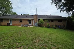 5201 Vivid Dr, Stone Mountain, GA 30087 - Photo 24