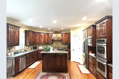 2852 Summer Branch Lane, Buford, GA 30519 - Photo 18